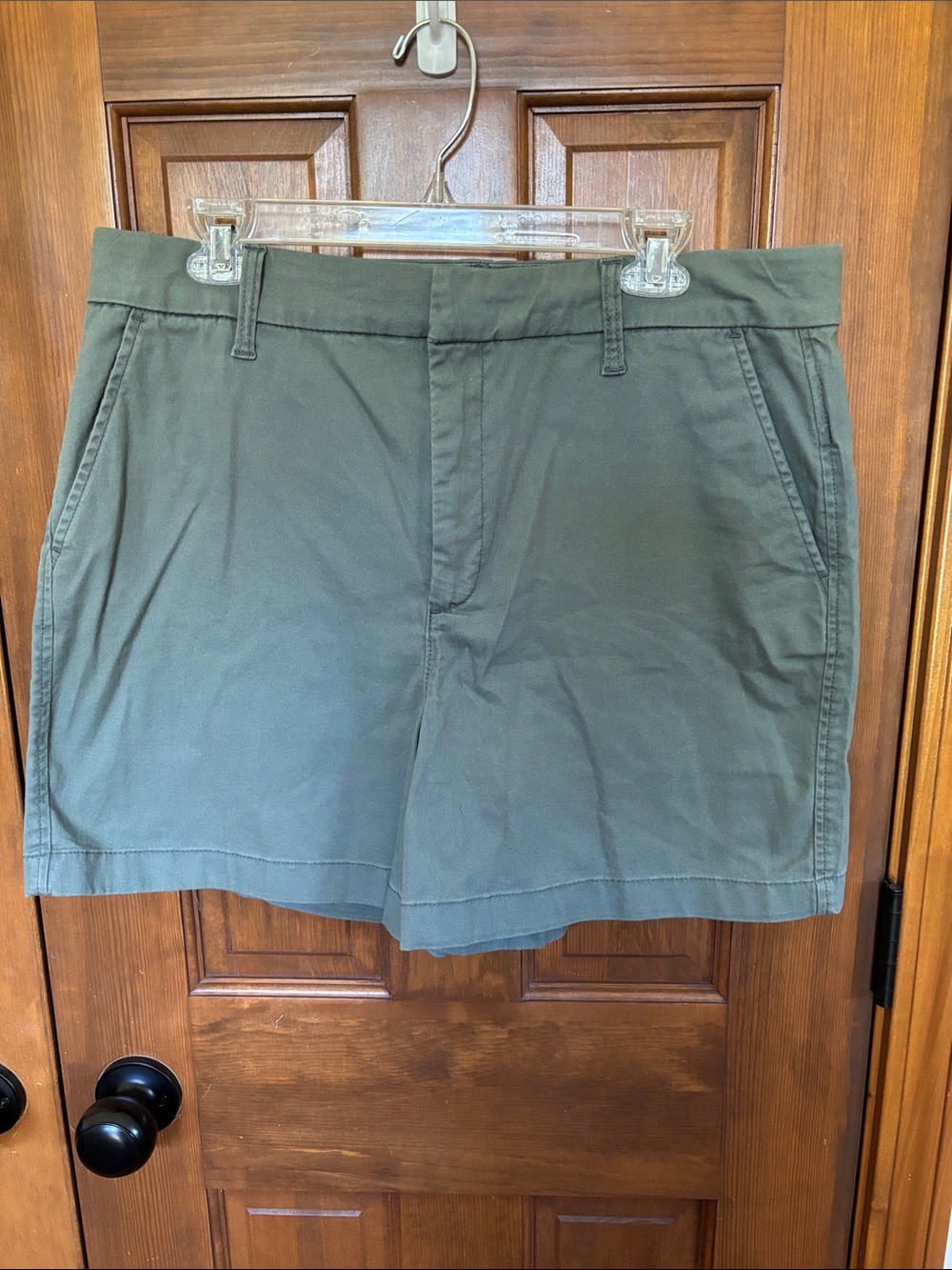 Gloria Vanderbilt Casual Chino Style Shorts Size 14